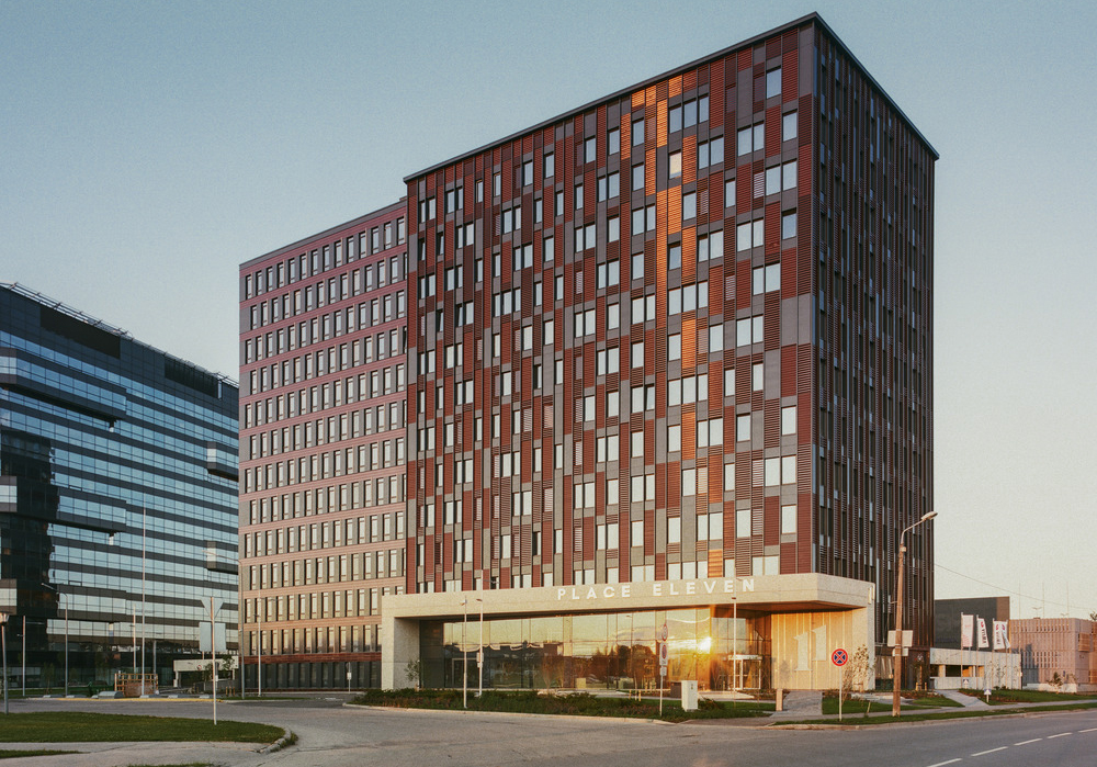 PLace Eleven
